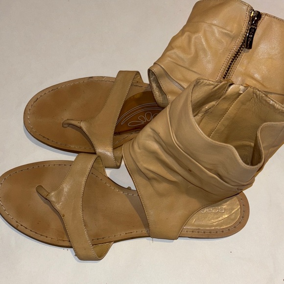 BCBG Tan Women's Sandals with Zipper Detail 9.5 - Picture 1 of 11